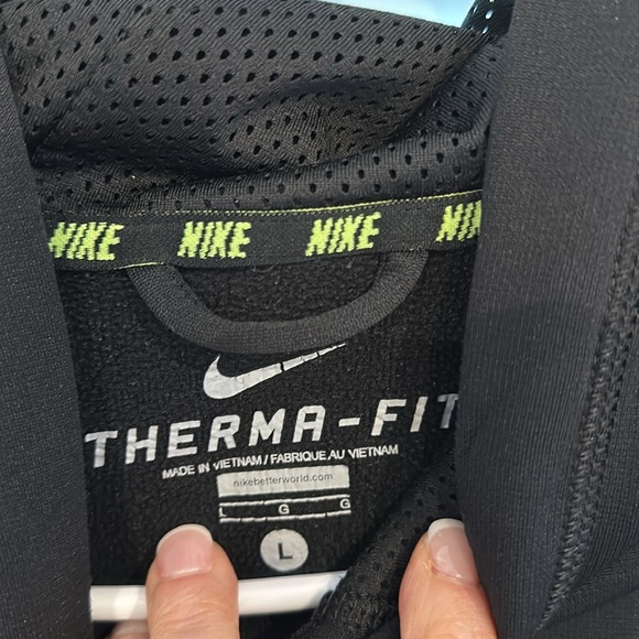 MENS NIKE THERMA-FIT HOODIE SIZE LARGE - Picture 2 of 3